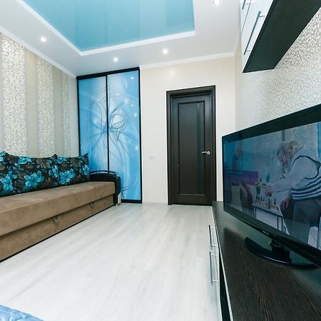 Apartment On Urlovskaya 23A Kyiv Exterior photo